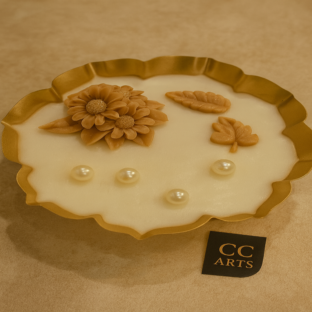 Golden Bloom Pearl Candle – Floral Wax Art in Scalloped Dish